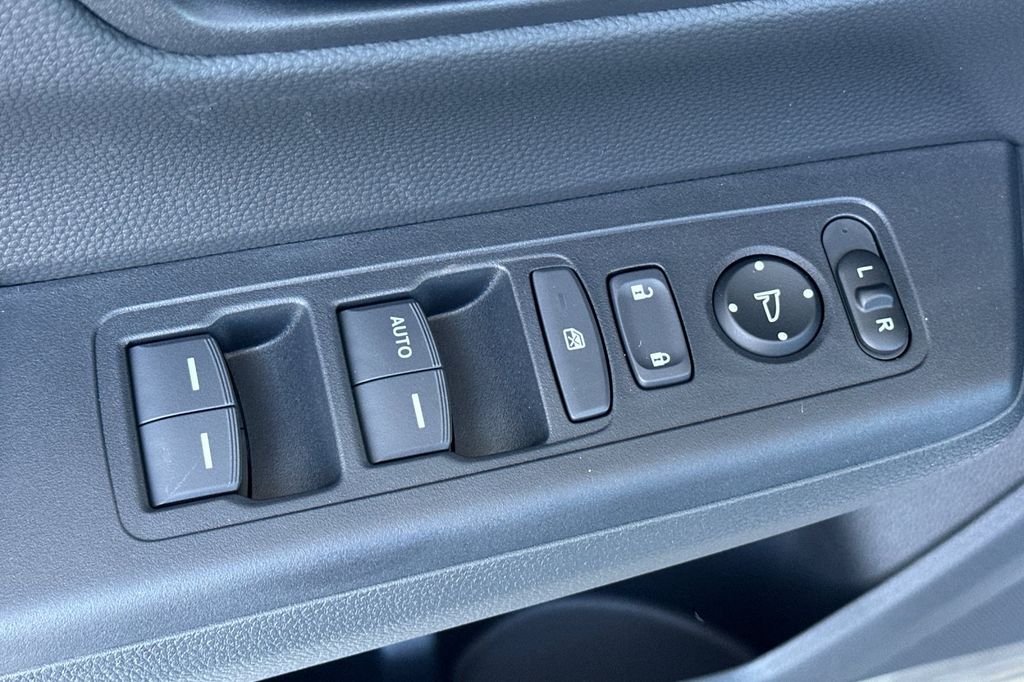2026 Honda CR-V LX photo 12