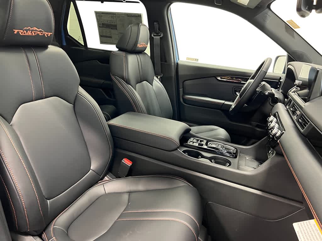 2025 Honda Pilot TrailSport photo 31