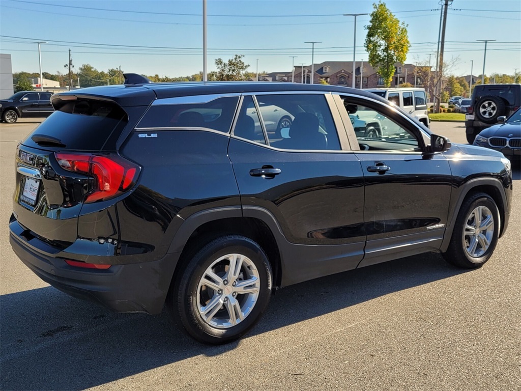 2021 Gmc Terrain SLE photo 3