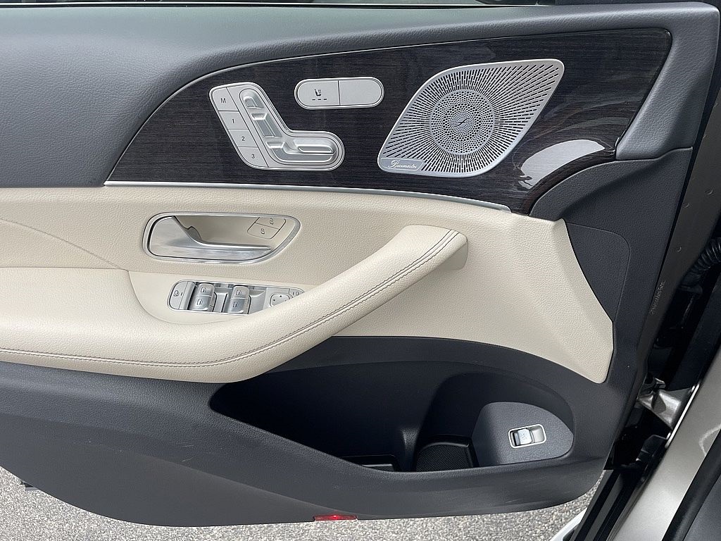 2020 Mercedes Benz GLE 350 4MATIC photo 21