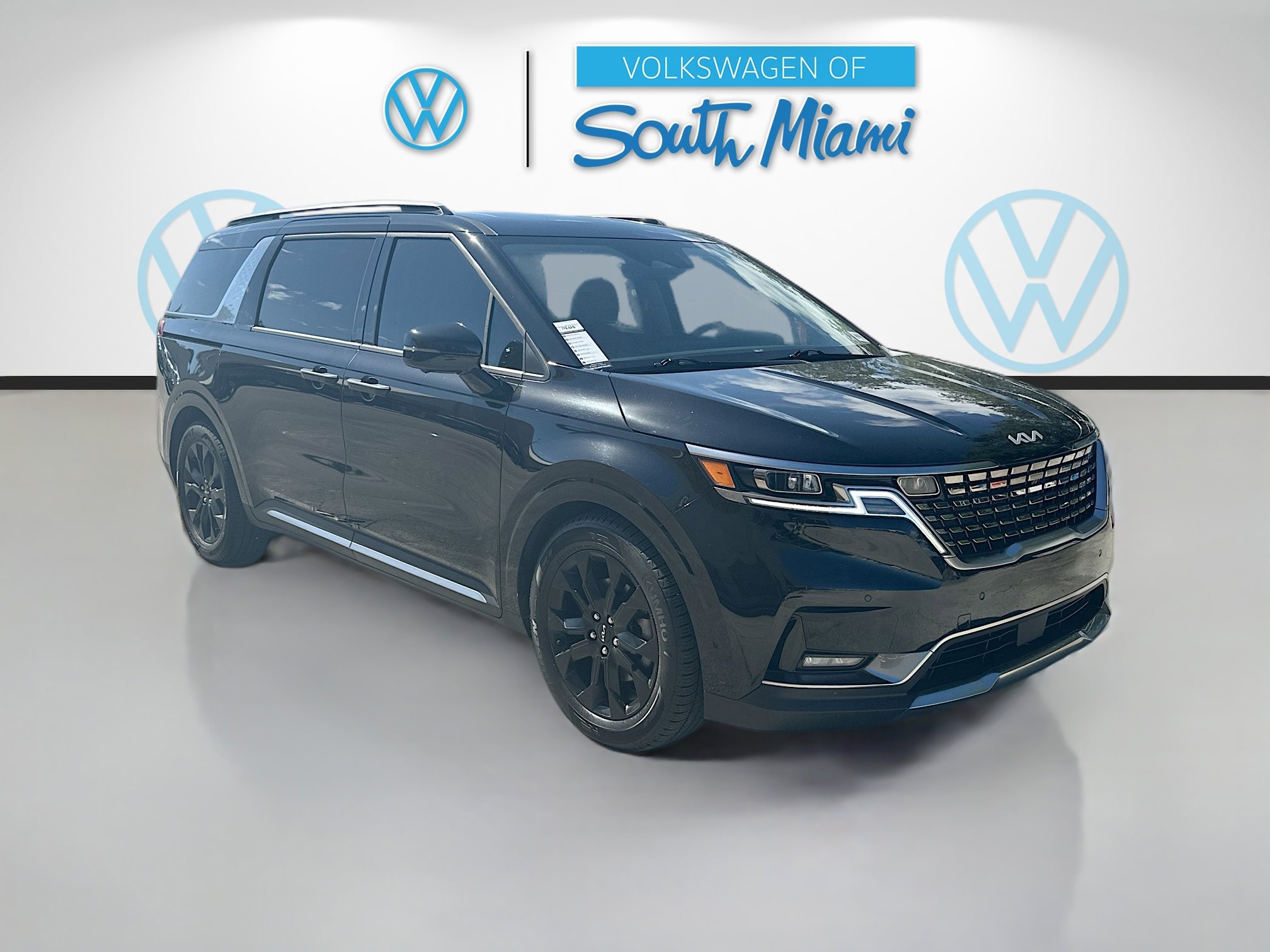 2024 Kia Carnival SX Prestige's photo