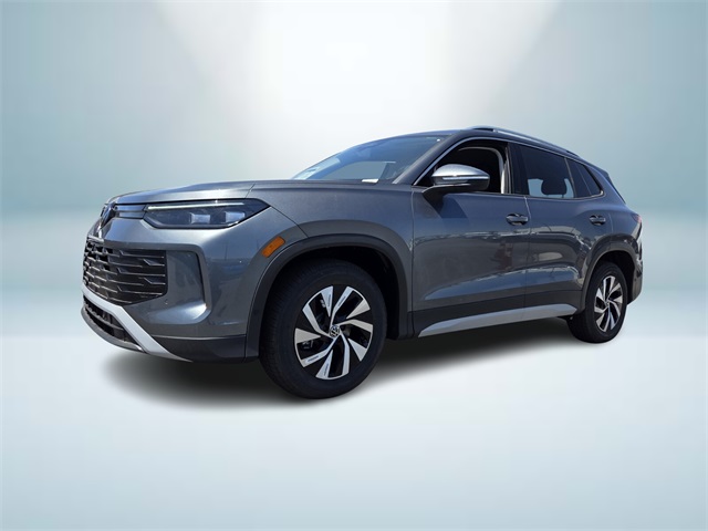 2025 Volkswagen Tiguan S photo 2