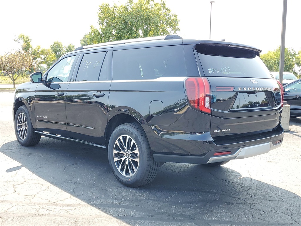 2025 Ford Expedition Platinum MAX photo 3