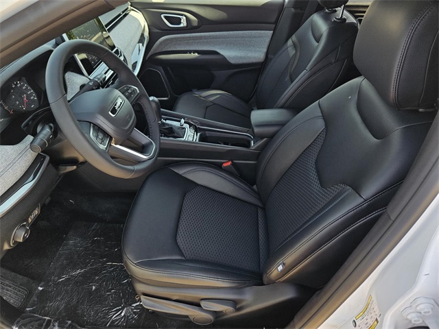 2025 Jeep Compass North Edition Latitude photo 8