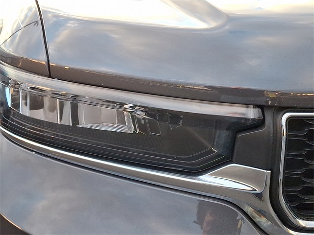 2023 Jeep Grand Cherokee Laredo photo 3