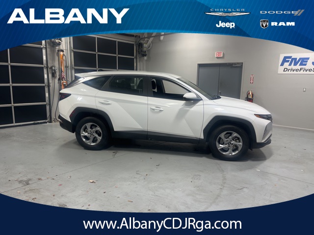 2023 Hyundai Tucson SE's photo