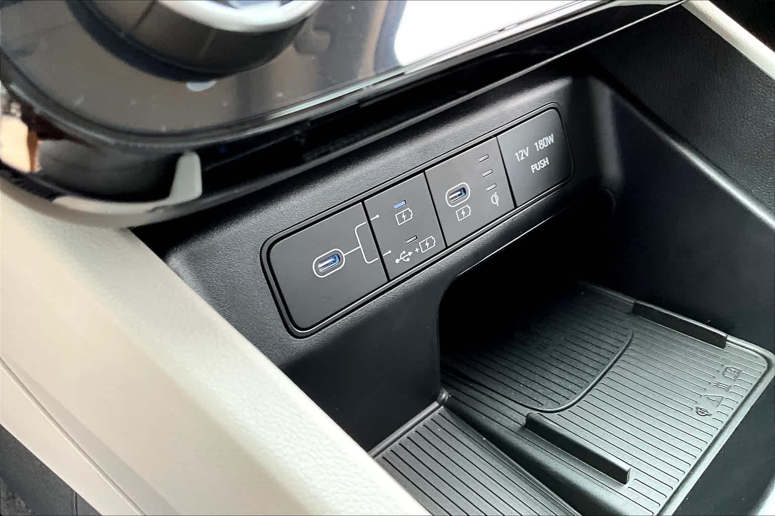 2025 Hyundai Tucson SEL Convenience photo 14