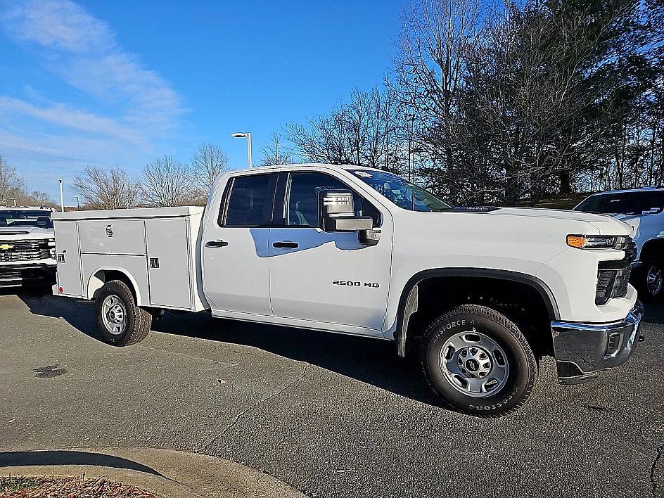 2024 Chevrolet Silverado 2500HD photo 6
