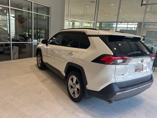 2021 Toyota RAV4 Hybrid Limited photo 4
