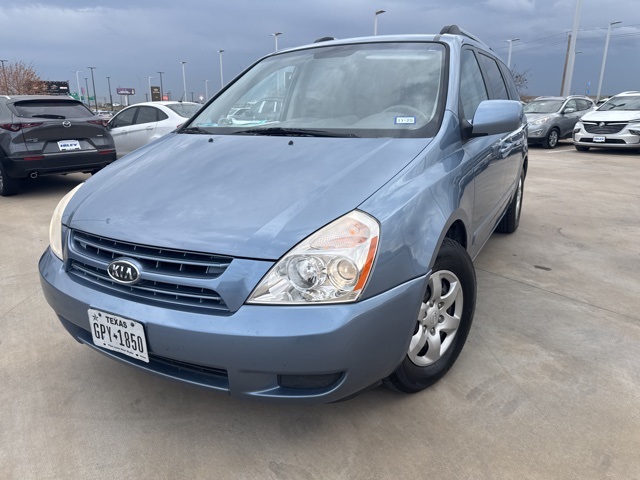 2008 Kia Sedona LX's photo