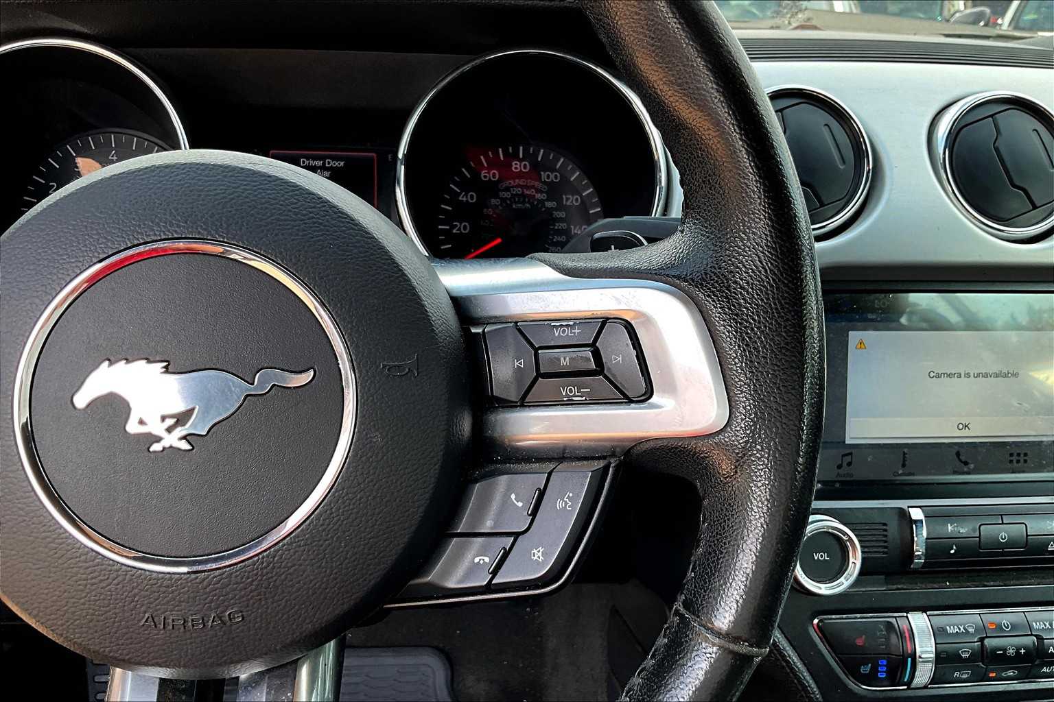 2016 Ford Mustang Convertible photo 20