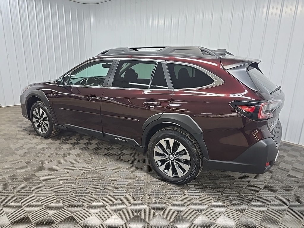 2023 Subaru Outback Limited photo 3