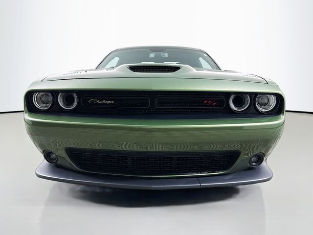 2022 Dodge Challenger R/T Scat Pack photo 2