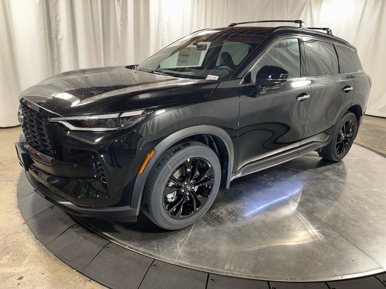 2025 INFINITI QX60 LUXE's photo