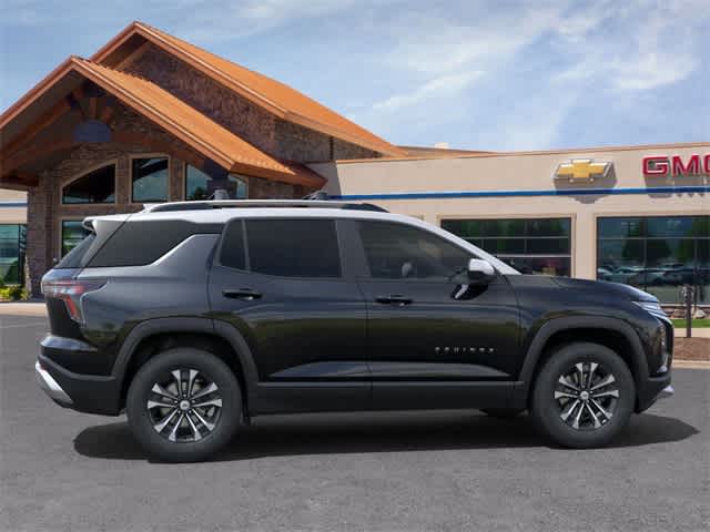 2025 Chevrolet Equinox LT photo 5
