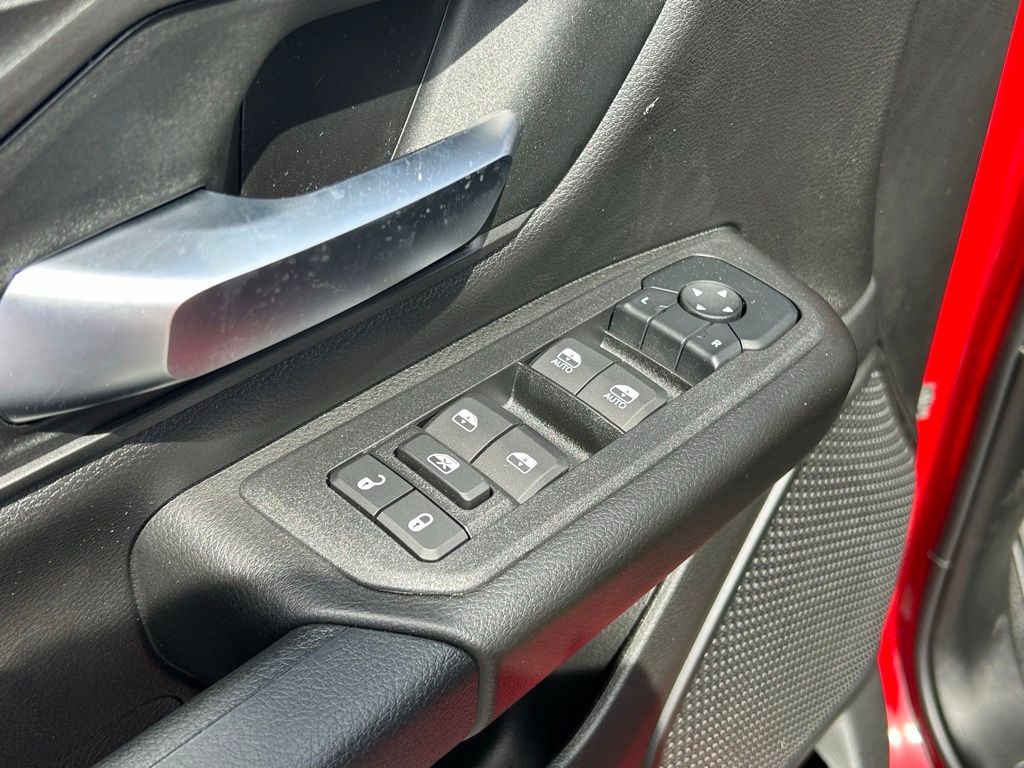 2025 Ram 1500 Tradesman photo 28