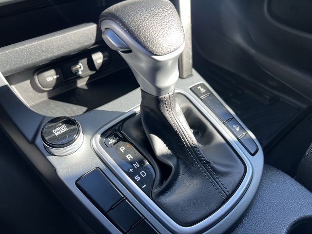 2021 Kia Seltos LX photo 9