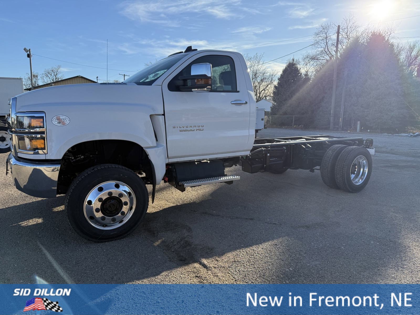 2024 Chevrolet Silverado 4500 Medium Duty Chassis Cab Work Truck's photo