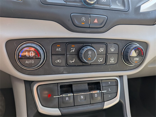 2023 Gmc Terrain SLE photo 19
