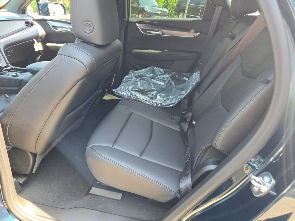 2025 Cadillac XT5 Luxury photo 19