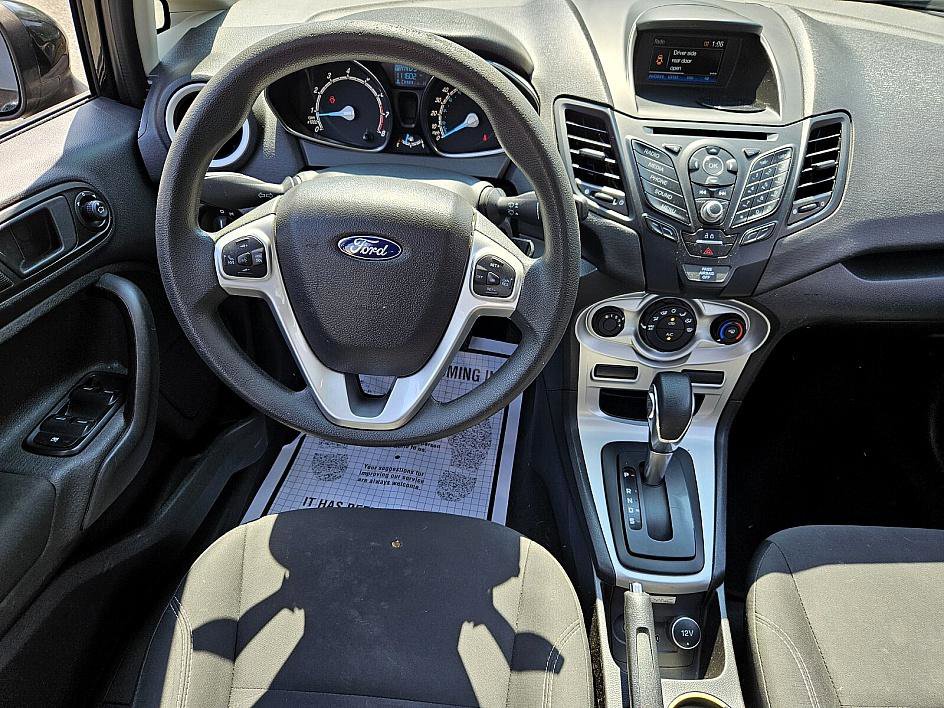 2019 Ford Fiesta SE photo 9