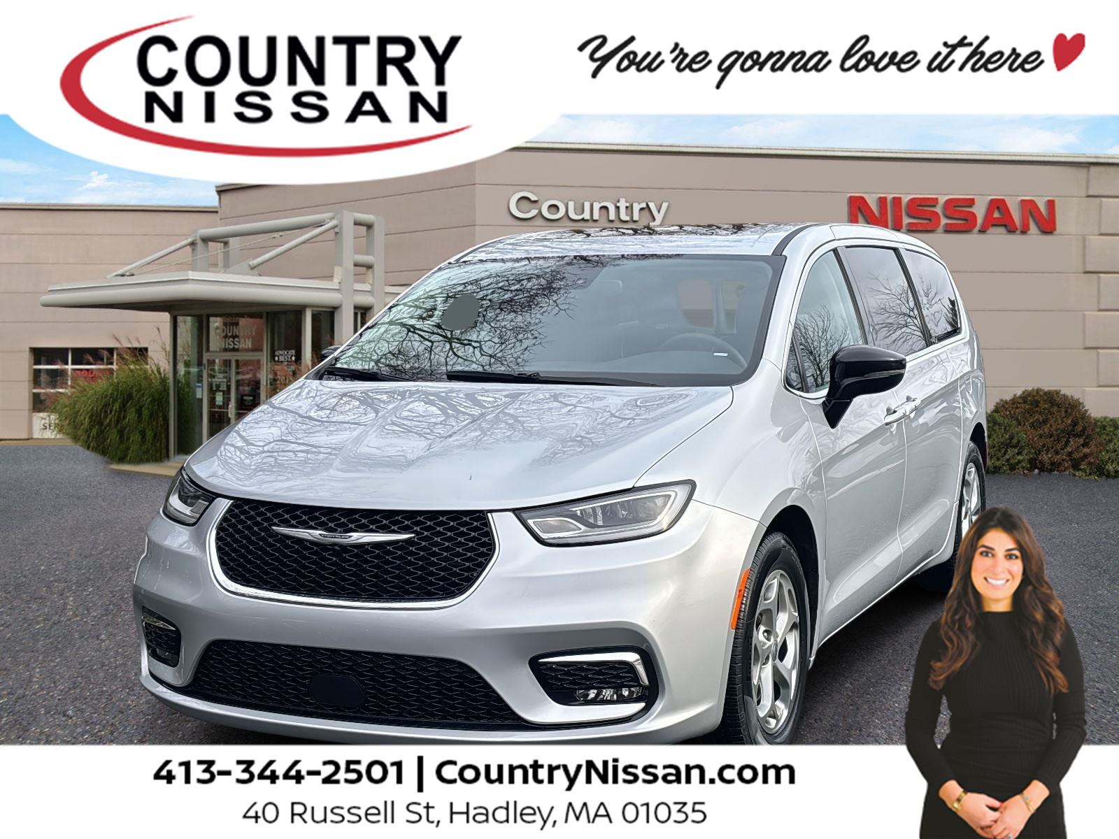 2024 Chrysler Pacifica Limited's photo