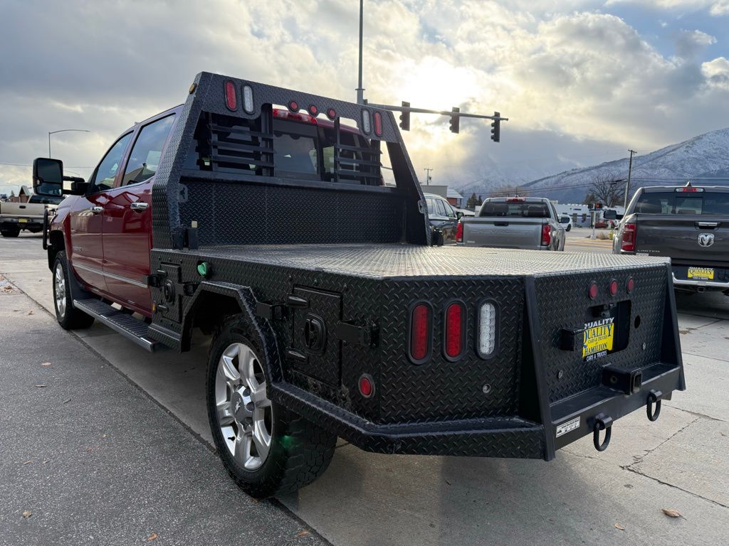 2019 Chevrolet Silverado 2500HD LTZ photo 3