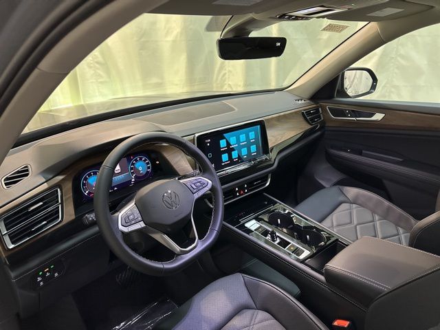 2026 Volkswagen Atlas SE Technology photo 12