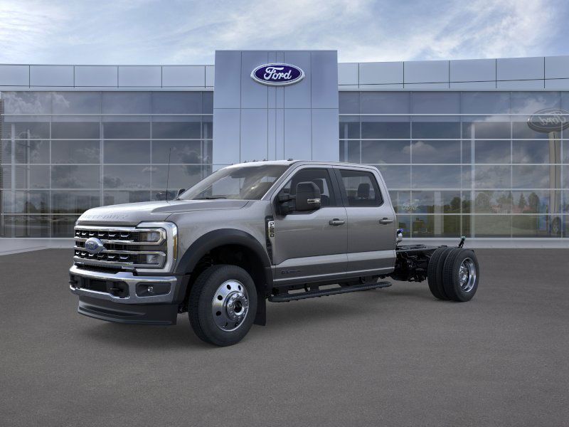 2025 Ford F-550 Super Duty Chassis Cab Lariat's photo