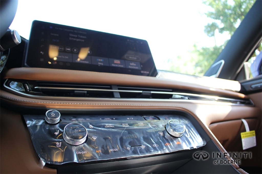 2026 Infiniti QX60 Autograph AWD photo 14