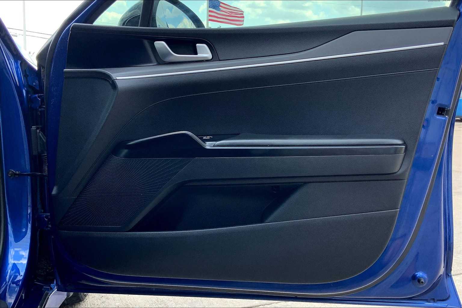 2021 Kia K5 GT-Line photo 18
