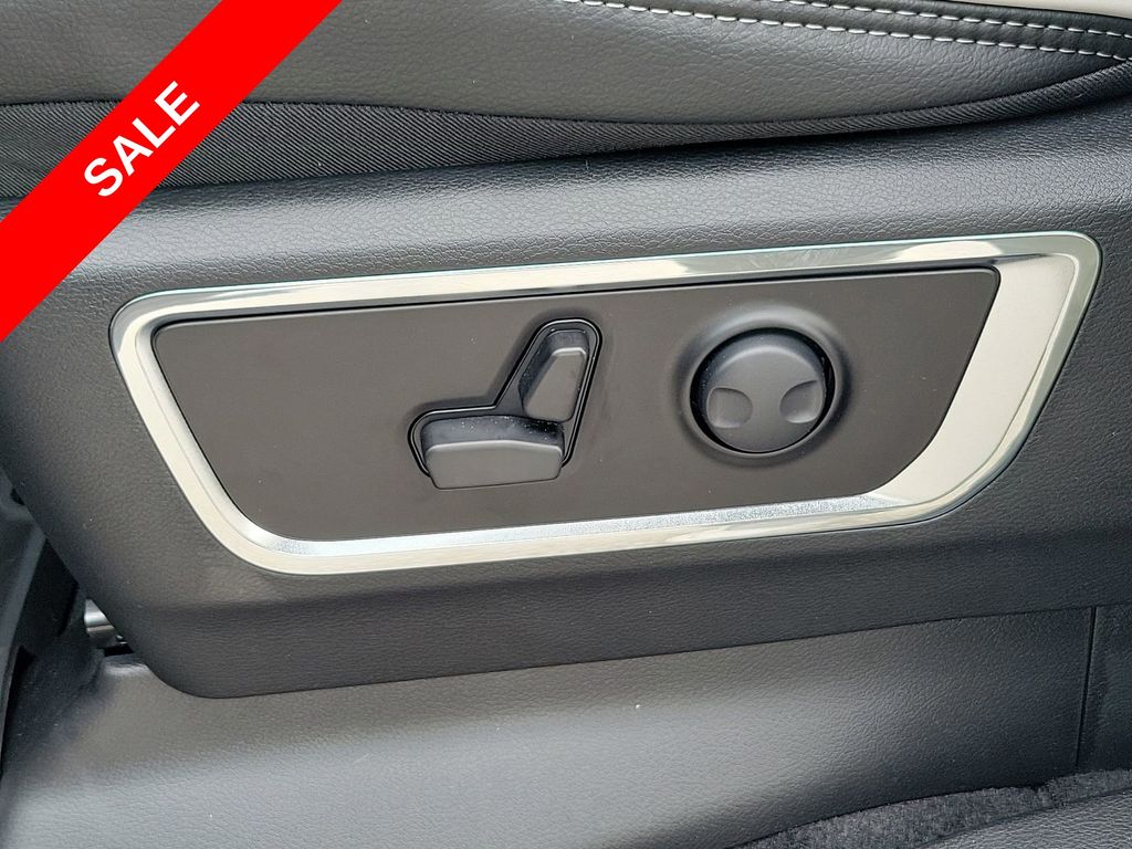 2025 Ram 1500 Laramie photo 26