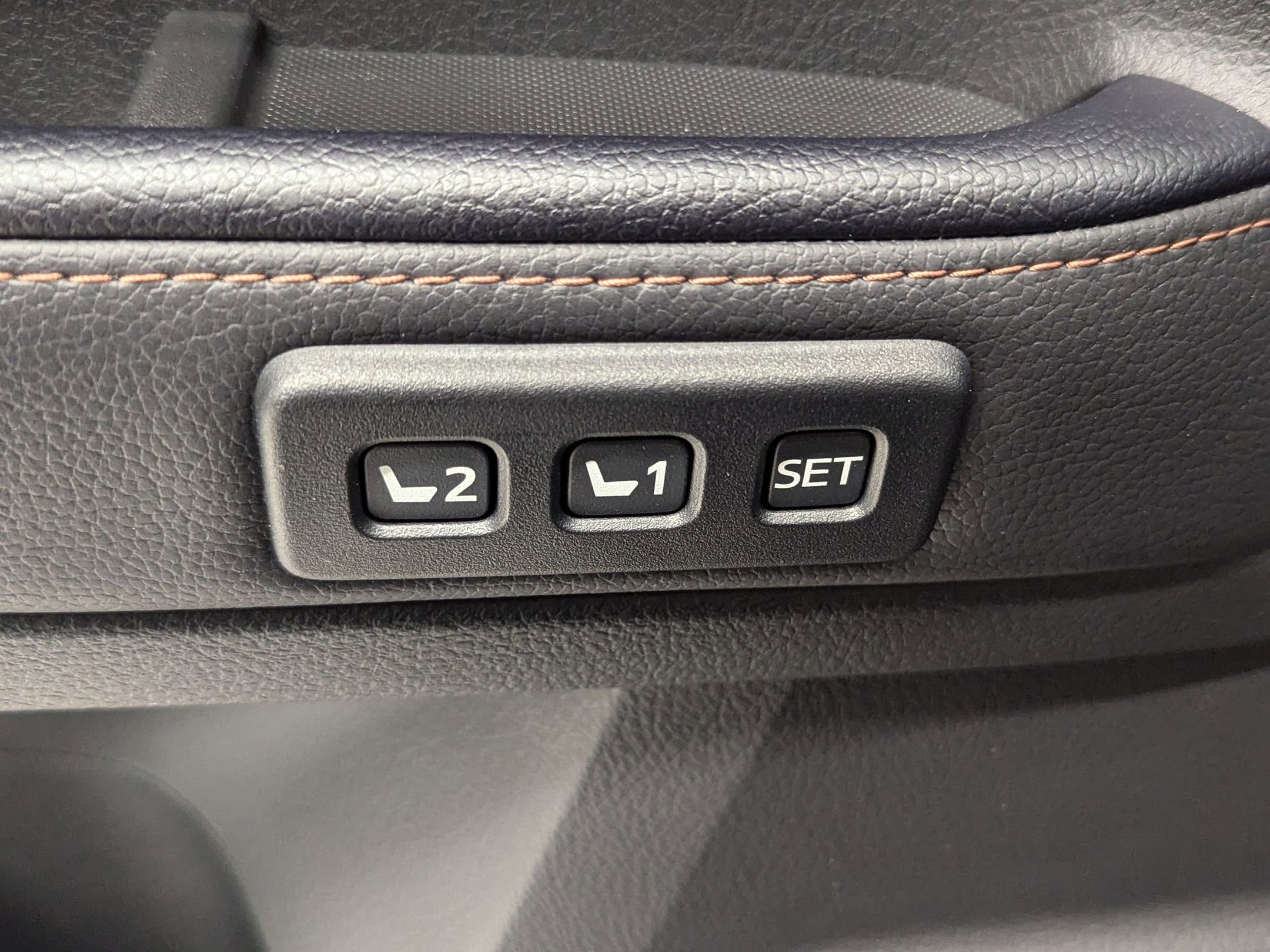 2022 Toyota 4Runner Limited photo 15