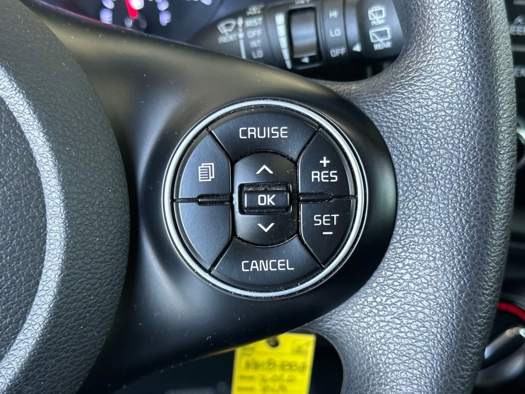 2020 Kia Soul LX S X-Line photo 11