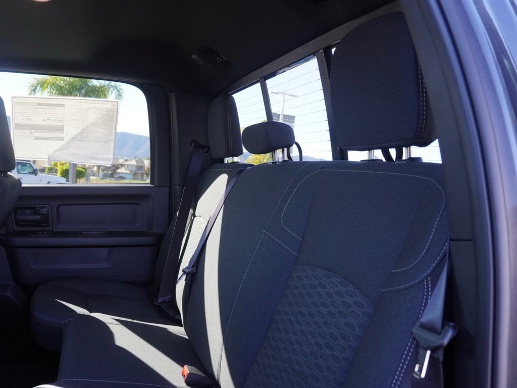 New 2026 Granite Crystal Metallic Clear-Coat Exterior Paint RAM Tradesman image 21