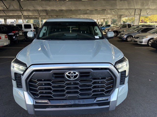2022 Toyota Tundra Limited CrewMax photo 2