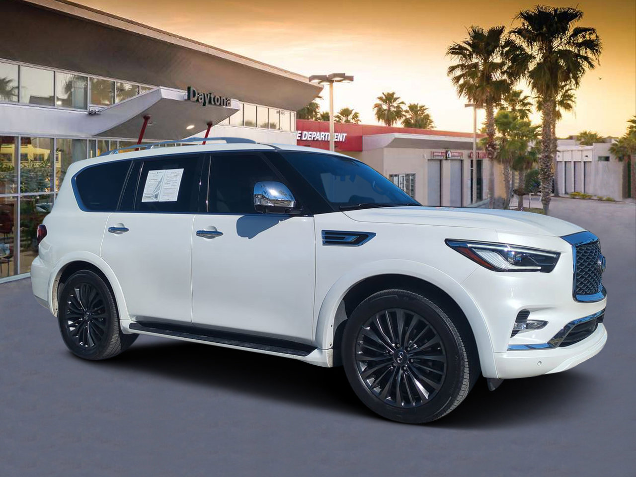 2022 INFINITI QX80 Sensory 4WD's photo