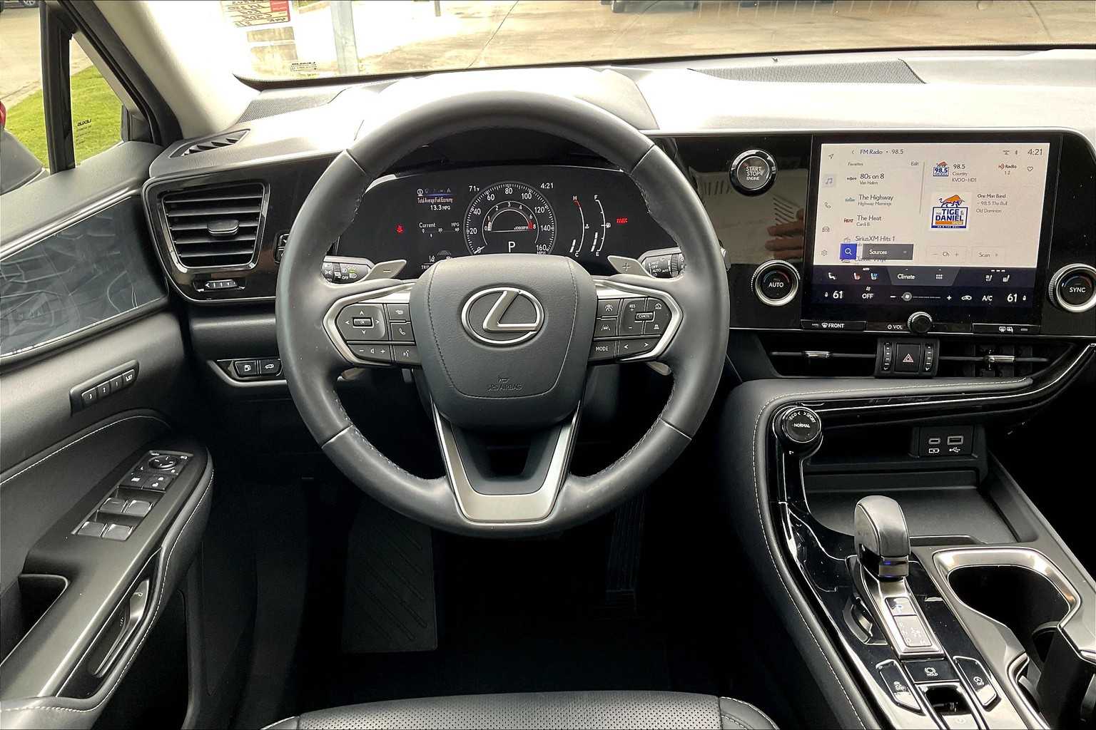 2024 Lexus NX 350 Premium photo 5