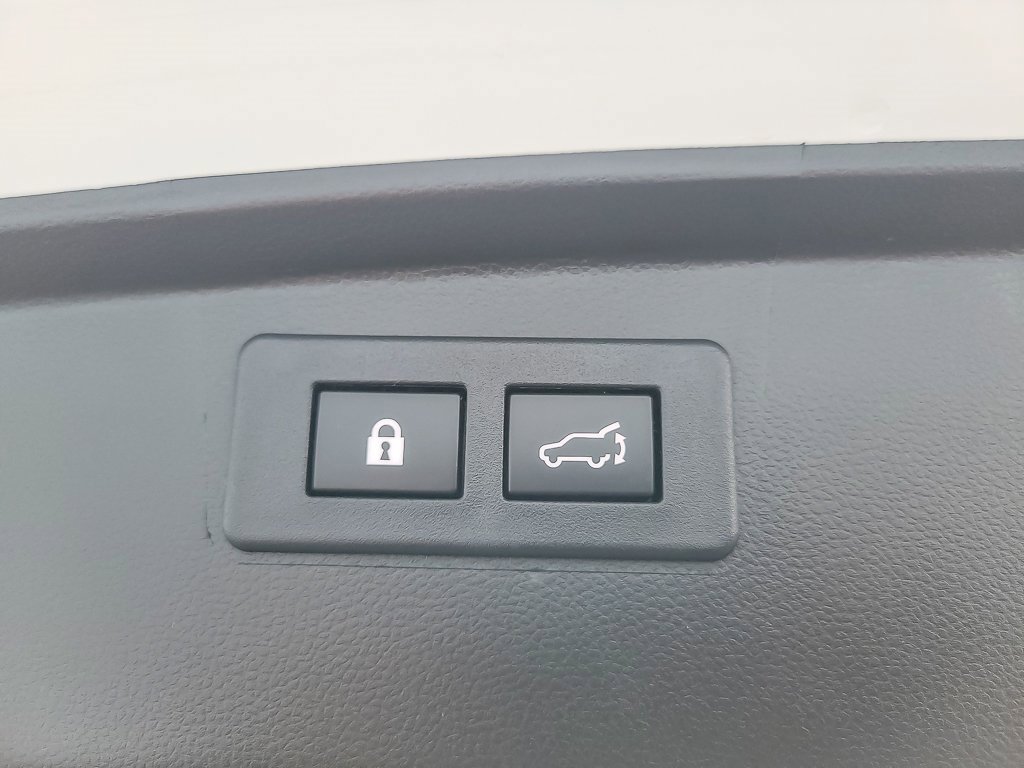 2025 SUBARU OUTBACK - Image 18