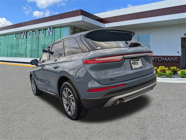 2024 Lincoln Corsair Premiere photo 2