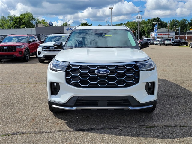 2025 Ford Explorer Platinum photo 9