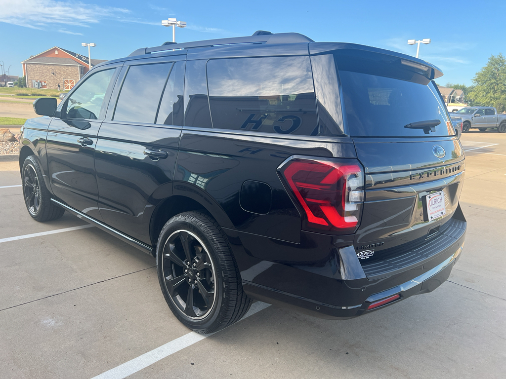 2022 Ford Expedition Limited photo 5
