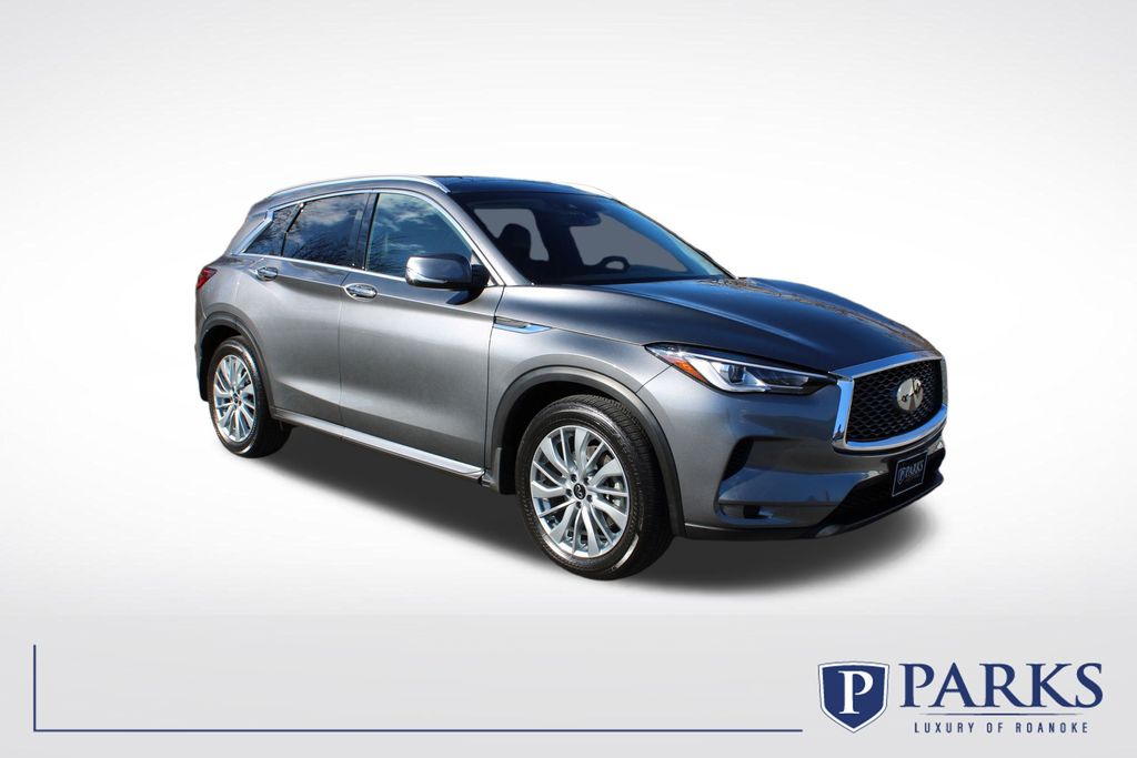 2025 INFINITI QX50 Luxe's photo