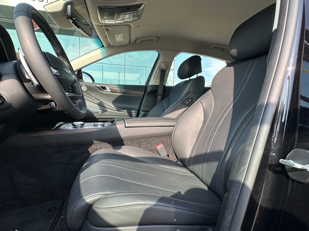 2024 Genesis Electrified G80 Advanced Prestige photo 16