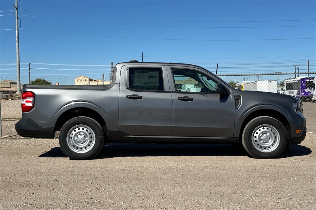 2025 Ford Maverick XL photo 3