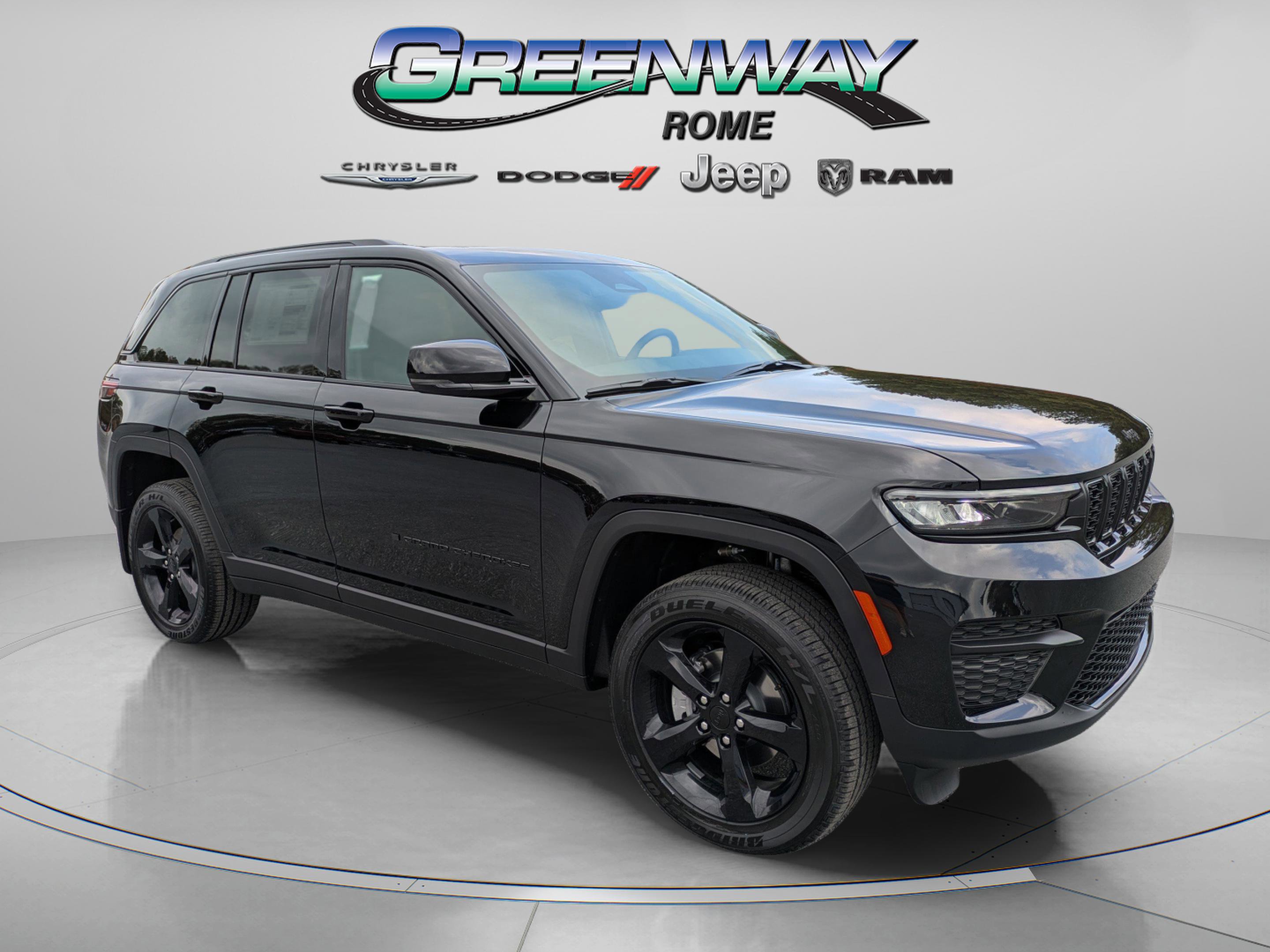 2025 Jeep Grand Cherokee Altitude's photo