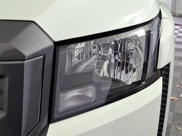 2025 Nissan Frontier SV photo 10