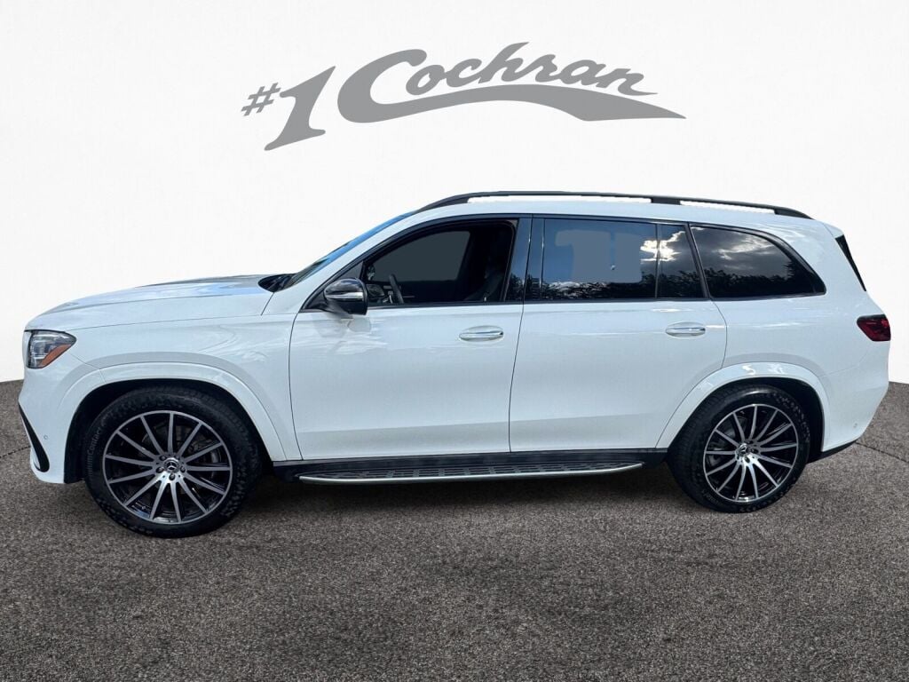 2024 Mercedes Benz GLS 450 photo 2