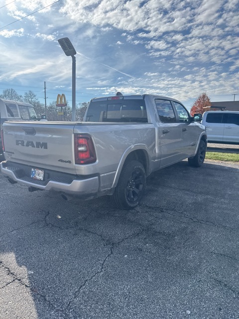 2025 RAM 1500 - Image 3