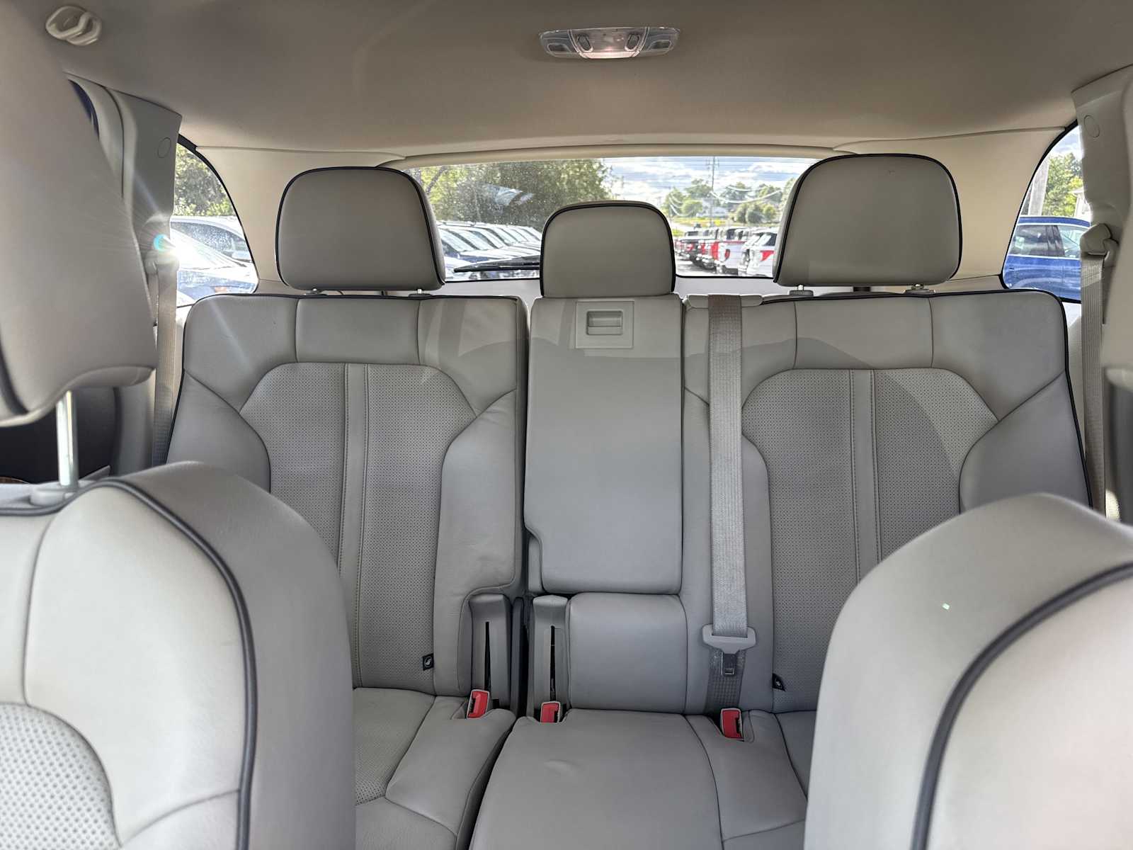 2012 Lincoln MKX photo 19